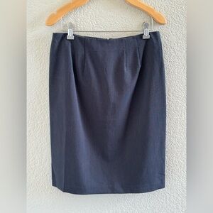 New York & Co. Black Stripe Skirt. Size 2. 22”